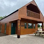 Oakwell Village Campingplatz *