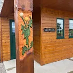 Campingplatz Oakwell Village *