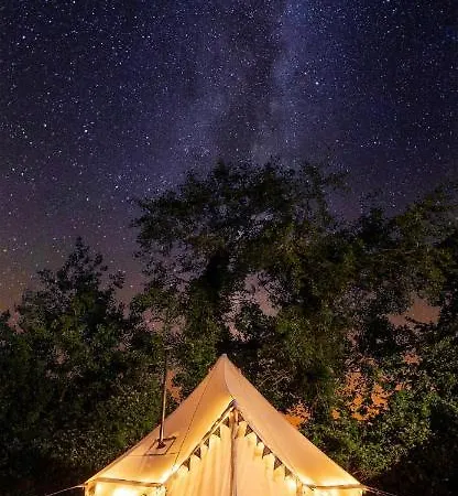 Camping Oakwell Village