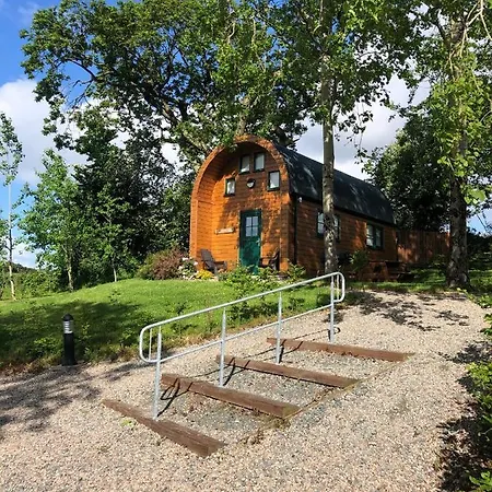 Oakwell Village