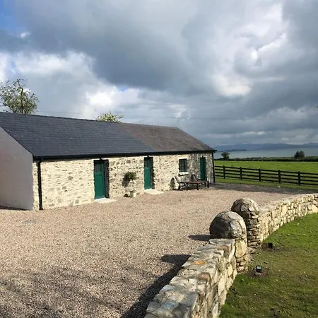 Oakwell Village Camping *