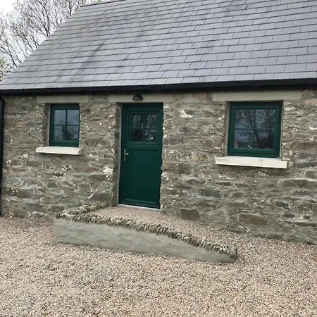 Oakwell Village Ramelton