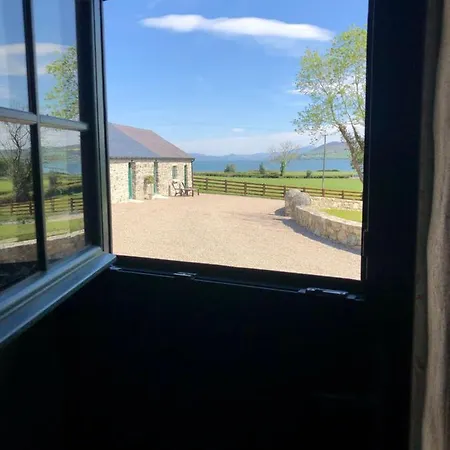 Oakwell Village * Ramelton