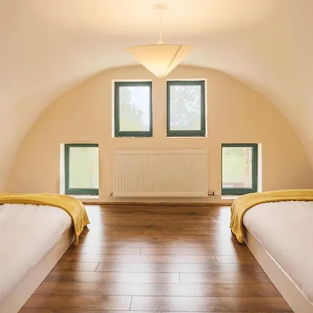 Campeggio Oakwell Village Ramelton