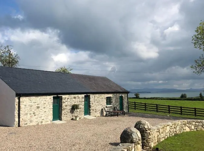 Oakwell Village Ramelton