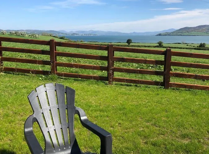 Oakwell Village אתר קמפינג