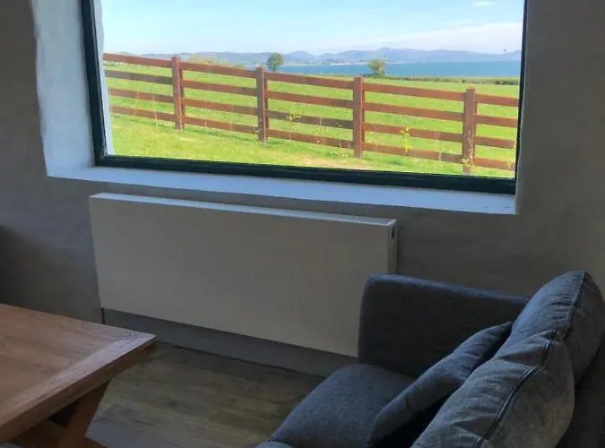 אתר קמפינג Oakwell Village *