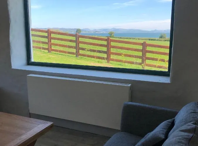 Oakwell Village אתר קמפינג Ramelton