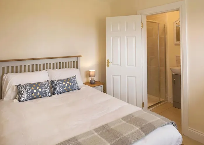 Oakwell Village Ramelton